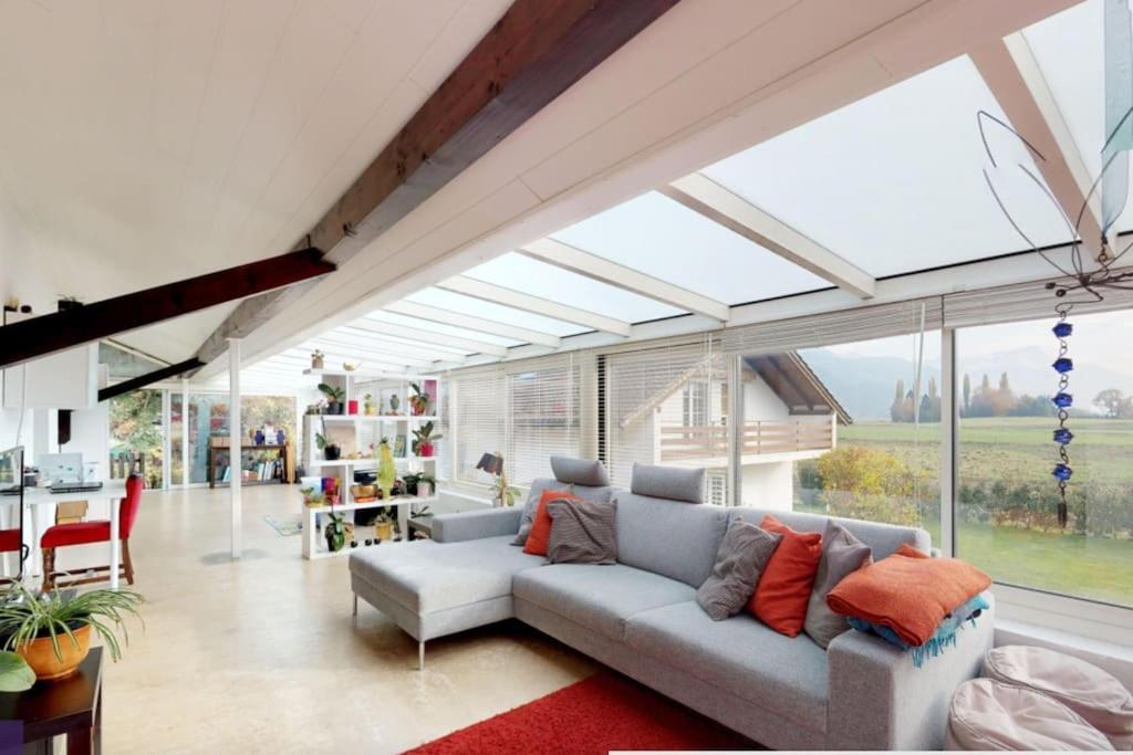 Cheerful Villa With Fireplace, Bath-Tub And Garden Noville Exteriör bild